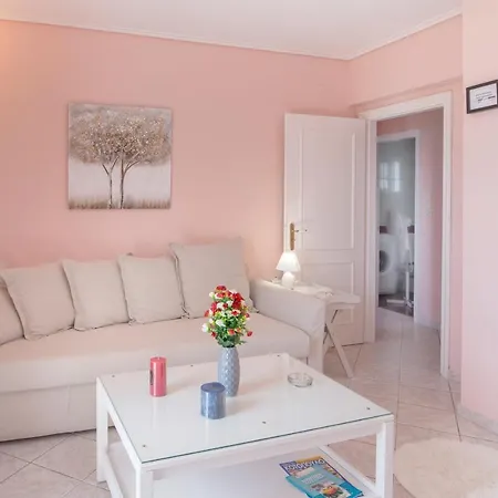 Διαμέρισμα Top Floor Suite, Flat & Studio With Shared Infinity Pool *